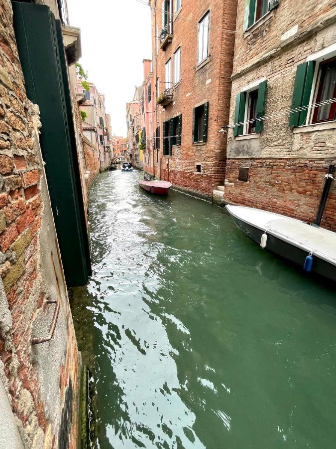Ca' Dell'Ombra Felice - Canal View Venedig Exterior foto